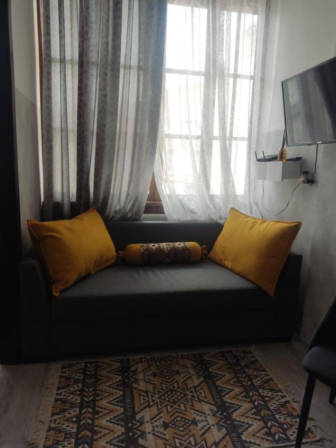 Ahmashenebeliapart Tiflis Dış mekan fotoğraf