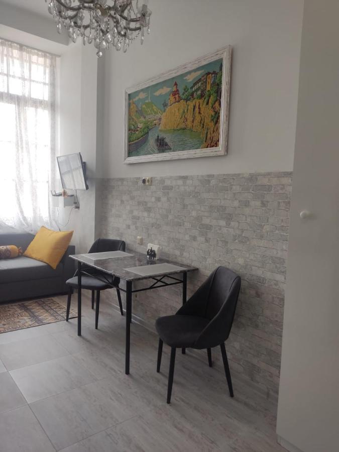 Ahmashenebeliapart Tiflis Dış mekan fotoğraf